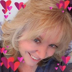 Meet your Posher, Tina